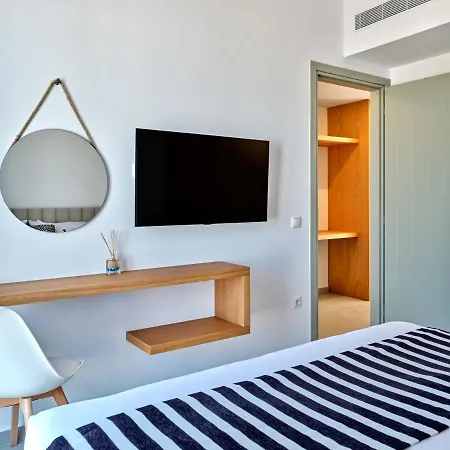 Paros Gem Apartament