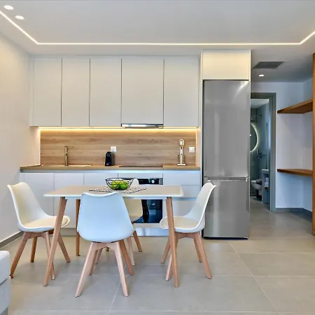 Paros Gem
