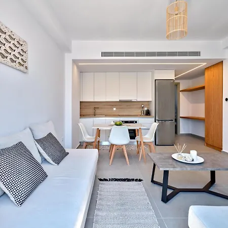 Paros Gem
