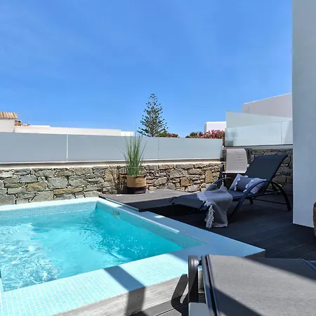 Apartament Paros Gem