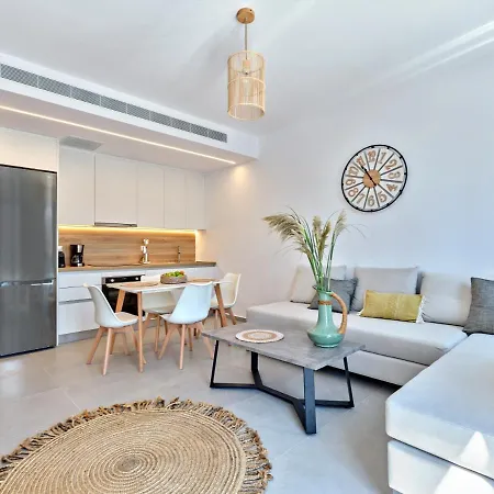 Paros Gem *